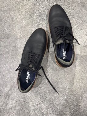 Dr. Scholl's Black Leather Lace-Up Derbys with Brown Trim